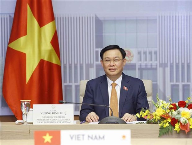 Japan to continue assisting Vietnam in COVID-19 vaccines